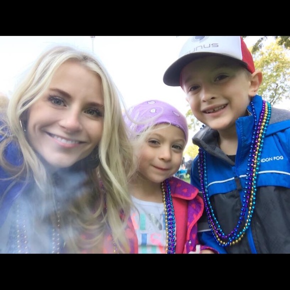 Meet your Posher, Kristin - Picture 8 of 8